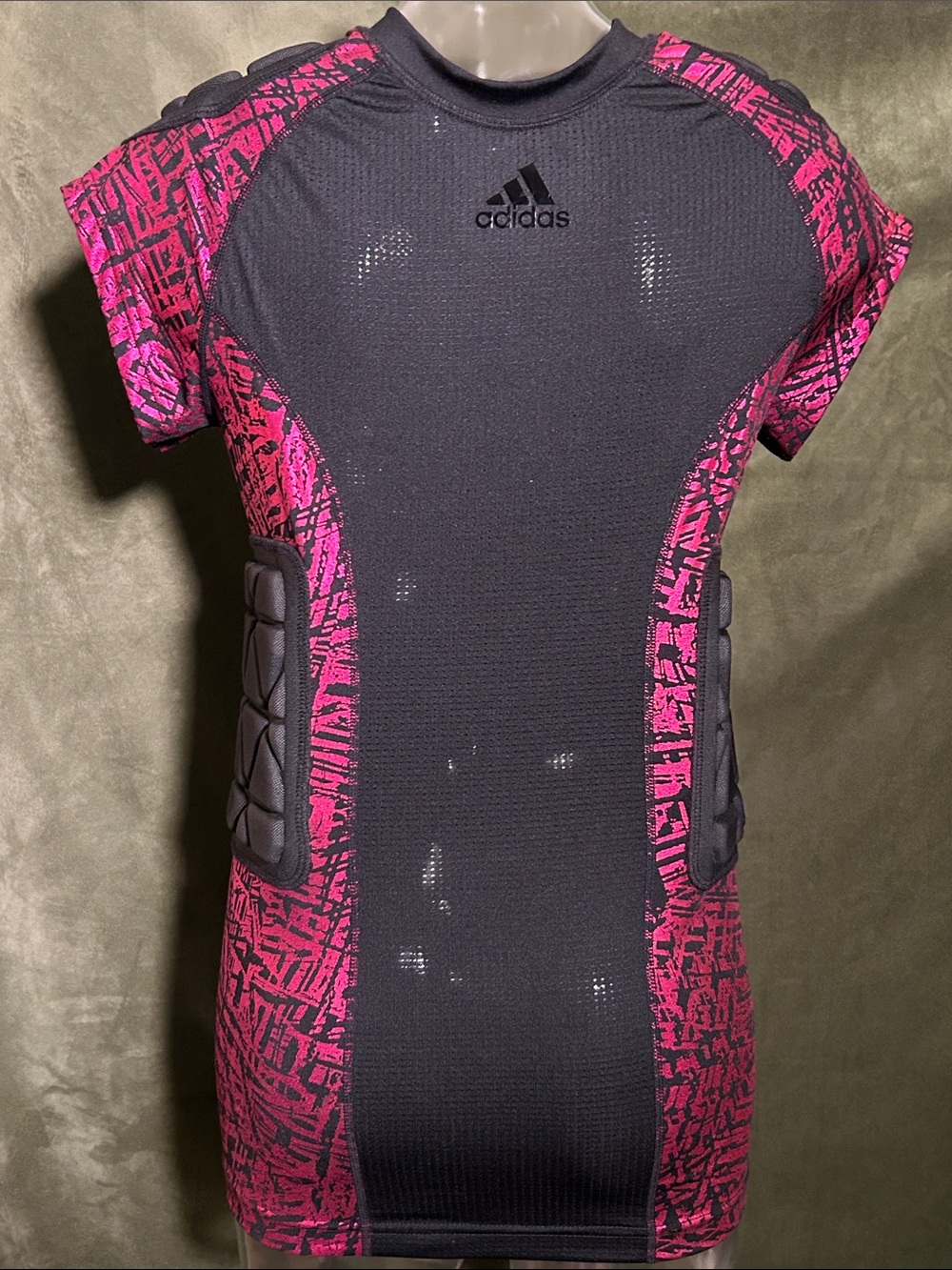 adidas Girls' Short Sleeve Padded Compression Techfit shirt